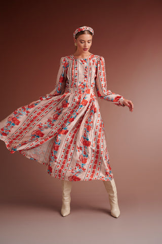 karavan clothing fashion autumn winter 24 collection lauren dress