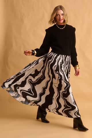 karavan clothing fashion fall winter 25 krvn homecoming collection carita skirt wavy black white