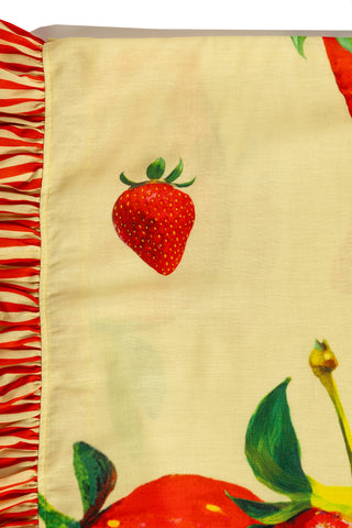 karavan clothing fashion spring summer 25 planet karavan tablecloth strawberries