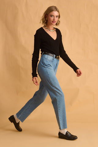 karavan clothing fashion fall winter 25 homecoming collection elif jeans light denim