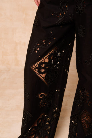 karavan clothing fashion krvn spring summer 26 nai collection erietta trousers black