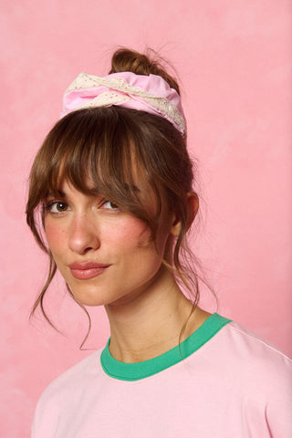 Cloud Kiss Scrunchie