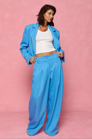 karavan clothing fashion spring summer 26 nai collection aithra blazer ciel