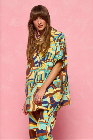 karavan clothing fashion spring summer 26 nai collection janna shirt brown abstract boat