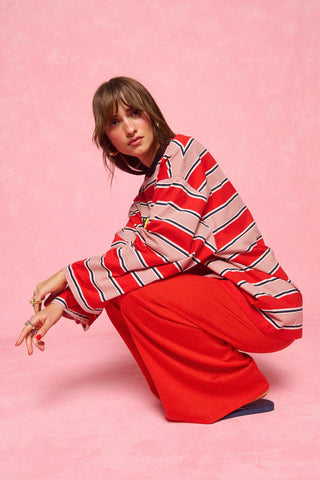 karavan clothing fashion spring summer 26 nai collection kiana knitted trousers red