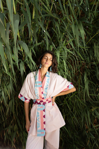 karavan clothing fashion spring summer 25 weekendwear ariadne kimono salmon native shapes
