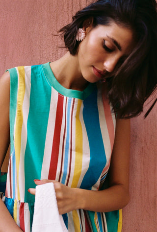 karavan clothing fashion spring summer 25 weekendwear matenia dress multicolor stripes