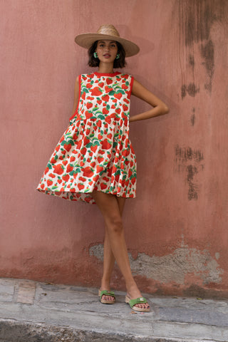 karavan clothing fashion spring summer 25 weekendwear matenia dress strawberries