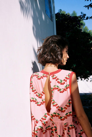 karavan clothing fashion spring summer 25 weekendwear matenia dress cherries 