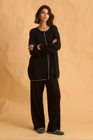 karavan clothing fashion fall winter 25 homecoming krvn collection noella knitted trousers black