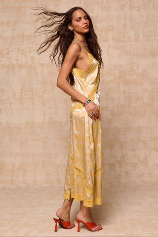 karavan clothing fashion krvn spring summer 26 nai collection yoemi dress golden yellow