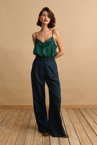 karavan clothing fashion KRVN well i did fall winter 24 25 aura top green
