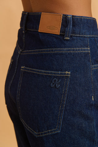 karavan clothing fashion fall winter 25 homecoming collection elif jeans dark denim