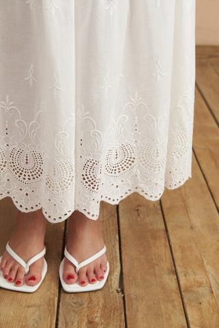 karavan clothing fashion spring summer 25 krvn daniela skirt white