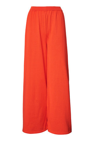 karavan clothing fashion spring summer 26 nai collection kiana knitted trousers red