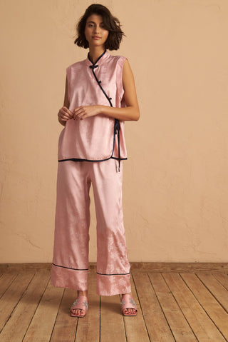 karavan clothing fashion spring summer 25 planet karavan mandarin top pyjamas pink