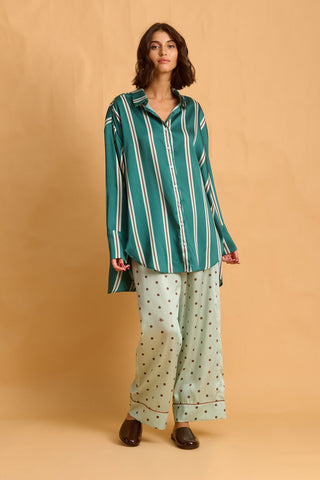 karavan clothing fashion fall winter 25 homecoming homeware collection brown stripes shirt