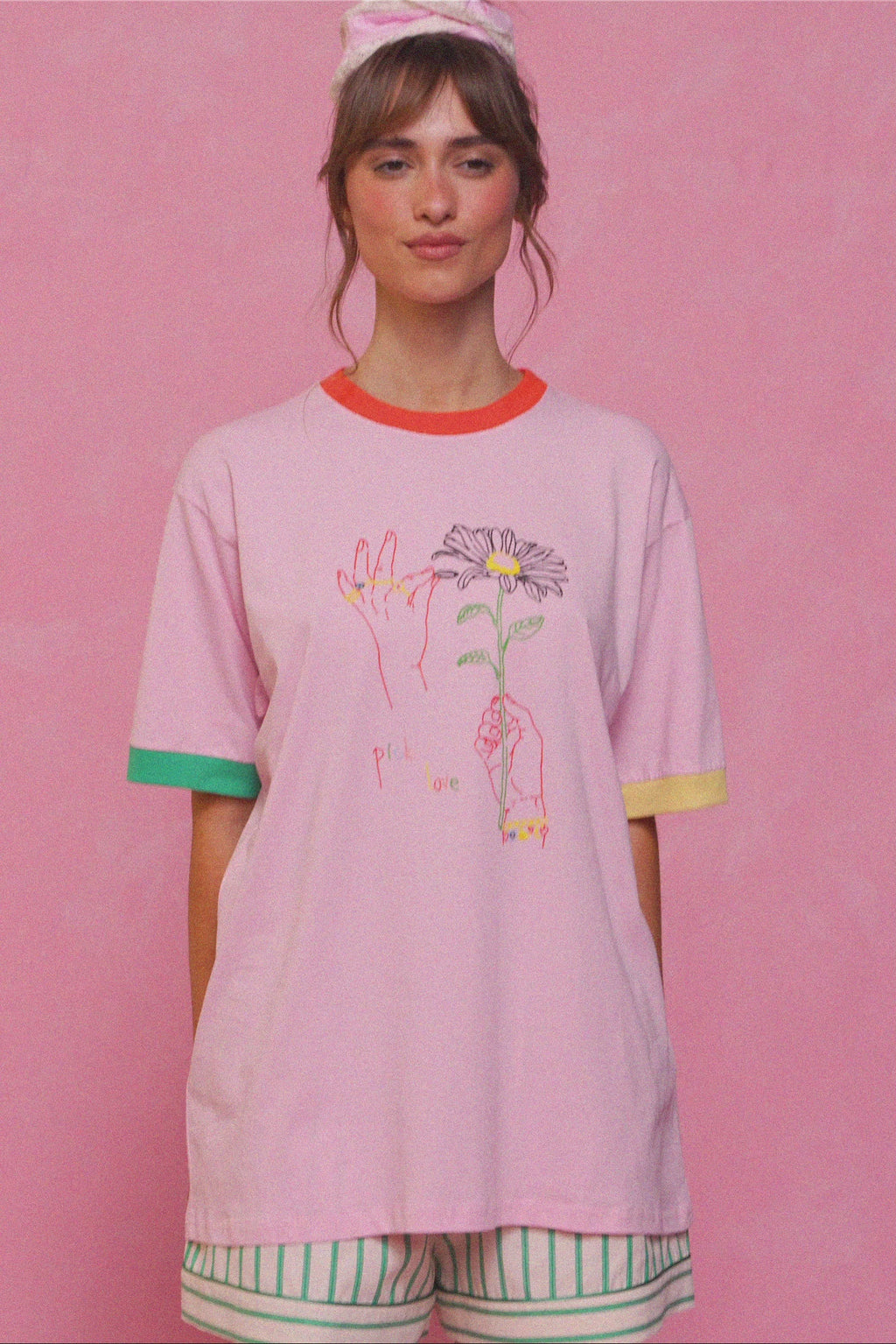 karavan clothing fashion planet homeware spring summer 26 nai collection daisies tee pink