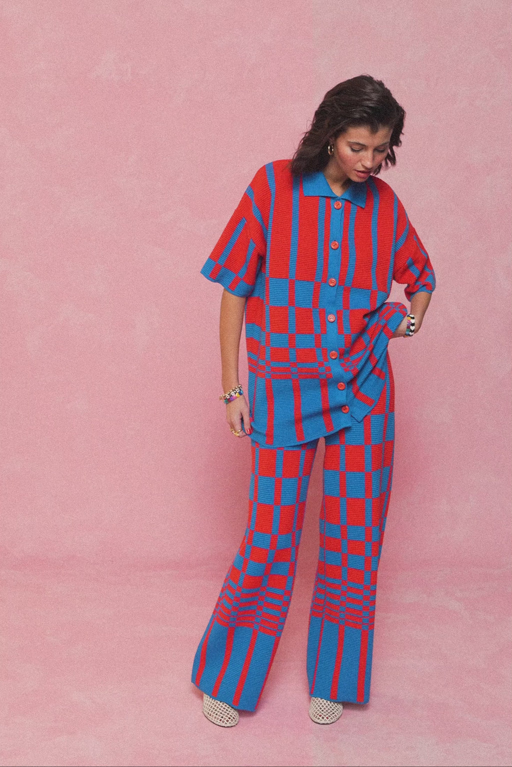 karavan clothing fashion spring summer 26 nai collection luanna knitted trousers blue red