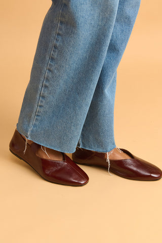 karavan clothing fashion fall winter 25 homecoming collection elif jeans light denim