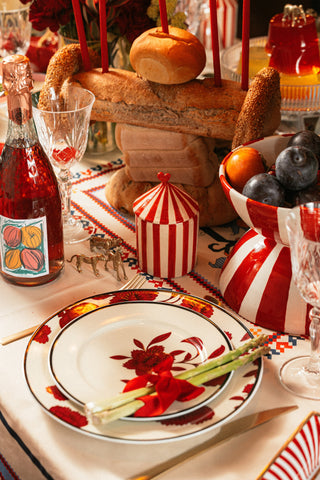 Porcelain Dessert Plate (Flowers cream/ Burgundy)
