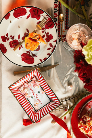 Porcelain Dessert Plate (Flowers cream/ Burgundy)